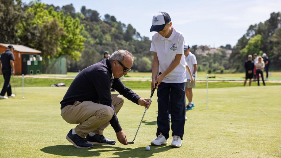 TOUS AU GOLF = INITIATIONS GRATUITES DU 27 MARS AU 12 AVRIL AU GOLF DE L'ACADEMIE